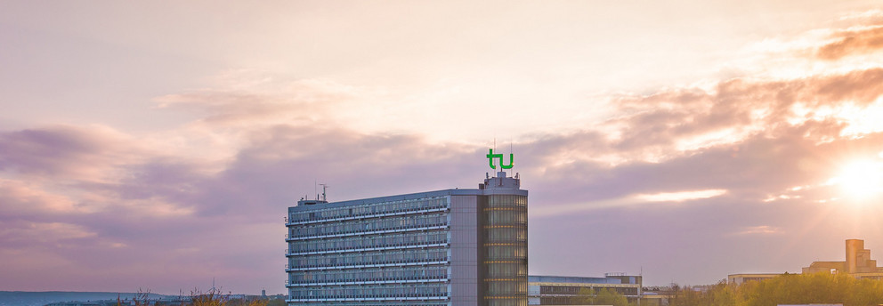 Mensa und Mathetower im Sonnenuntergang Mensa und Mathetower im Sonnenuntergang